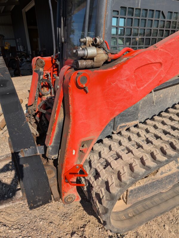 Hydraulic Hose Minder for Kubota SVL and SSV Skid Steers - Image 6